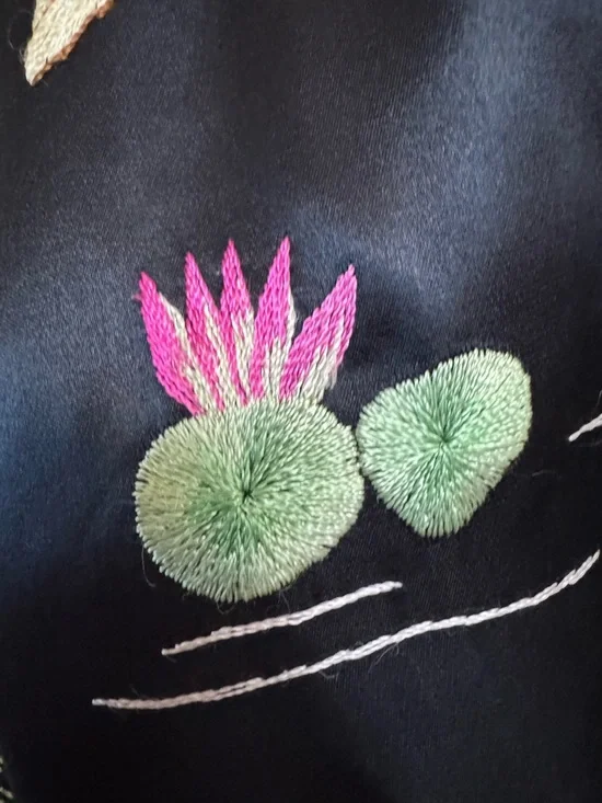 Vintage koi fish Chinese embroidered jacket M more info soon - Picture 4 of 5